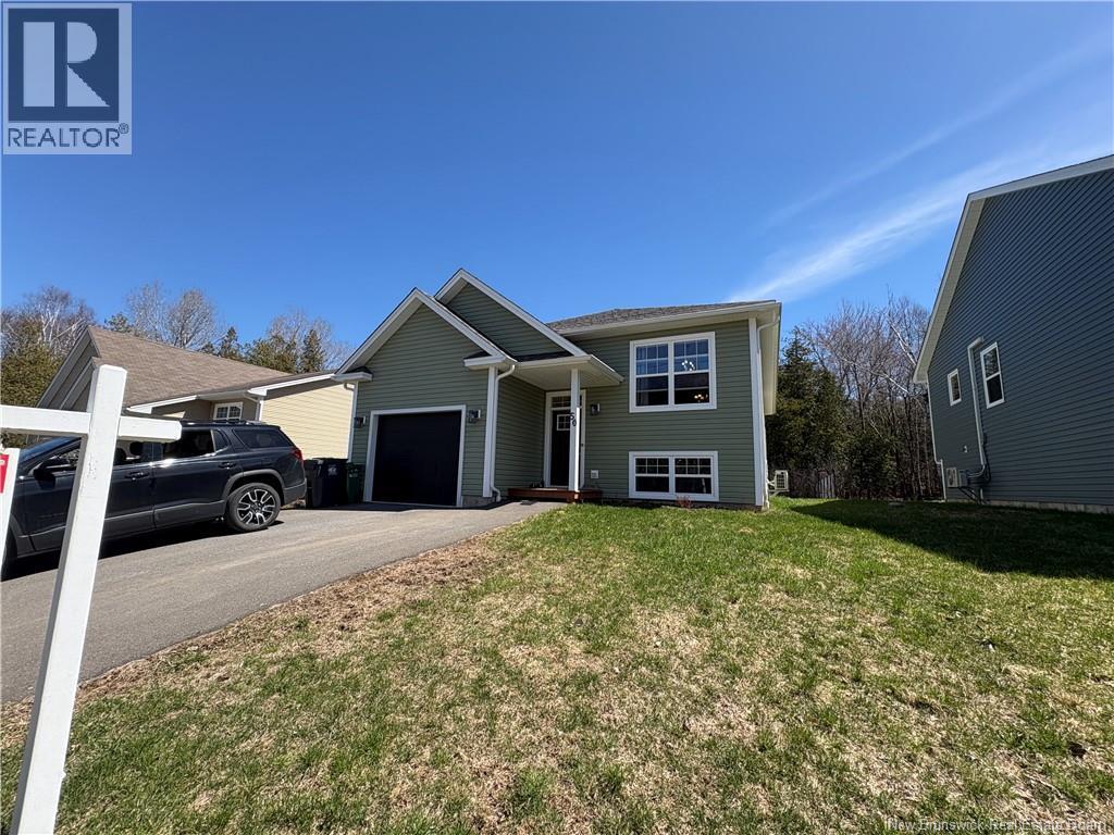 50 Walker Crescent, Hampton, NB - Outdoor