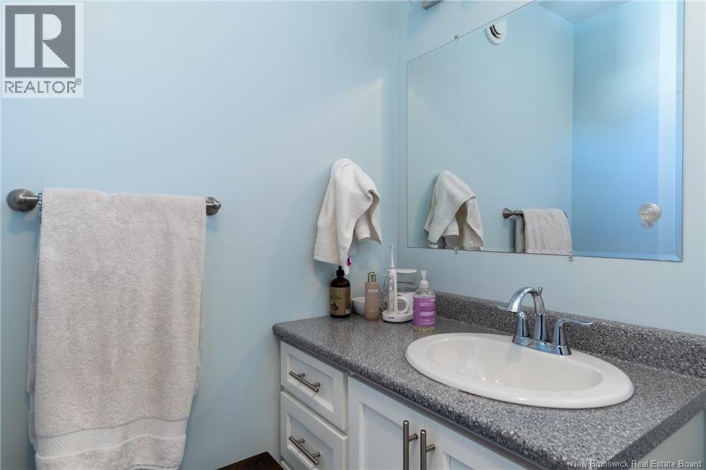 50 Walker Crescent, Hampton, NB - Indoor Photo Showing Bathroom