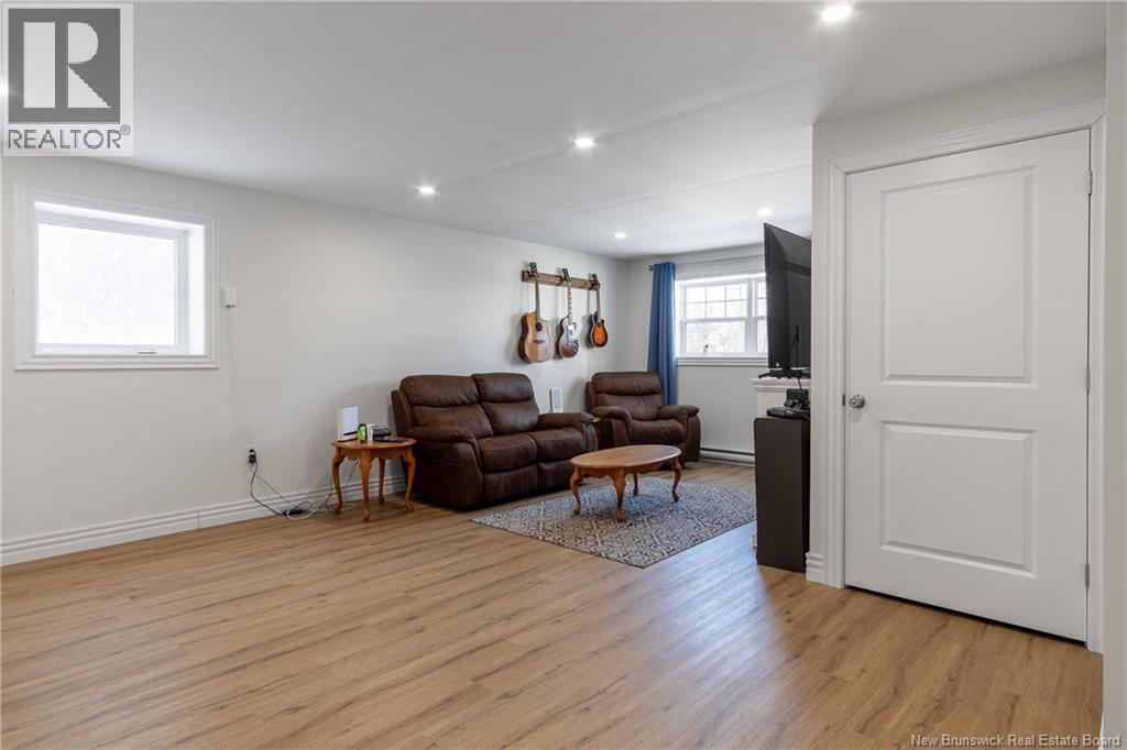 50 Walker Crescent, Hampton, NB - Indoor