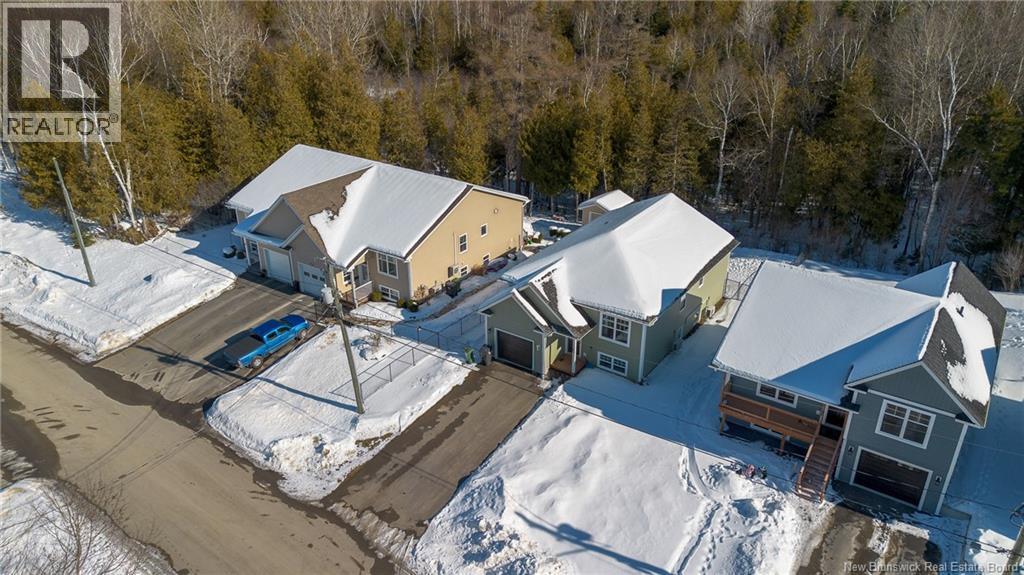 50 Walker Crescent, Hampton, NB - Outdoor