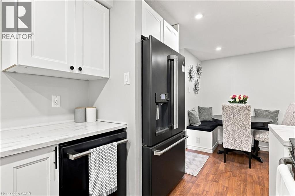 e countertops, - 65 Glamis Road Unit# 8, Cambridge, ON - Indoor