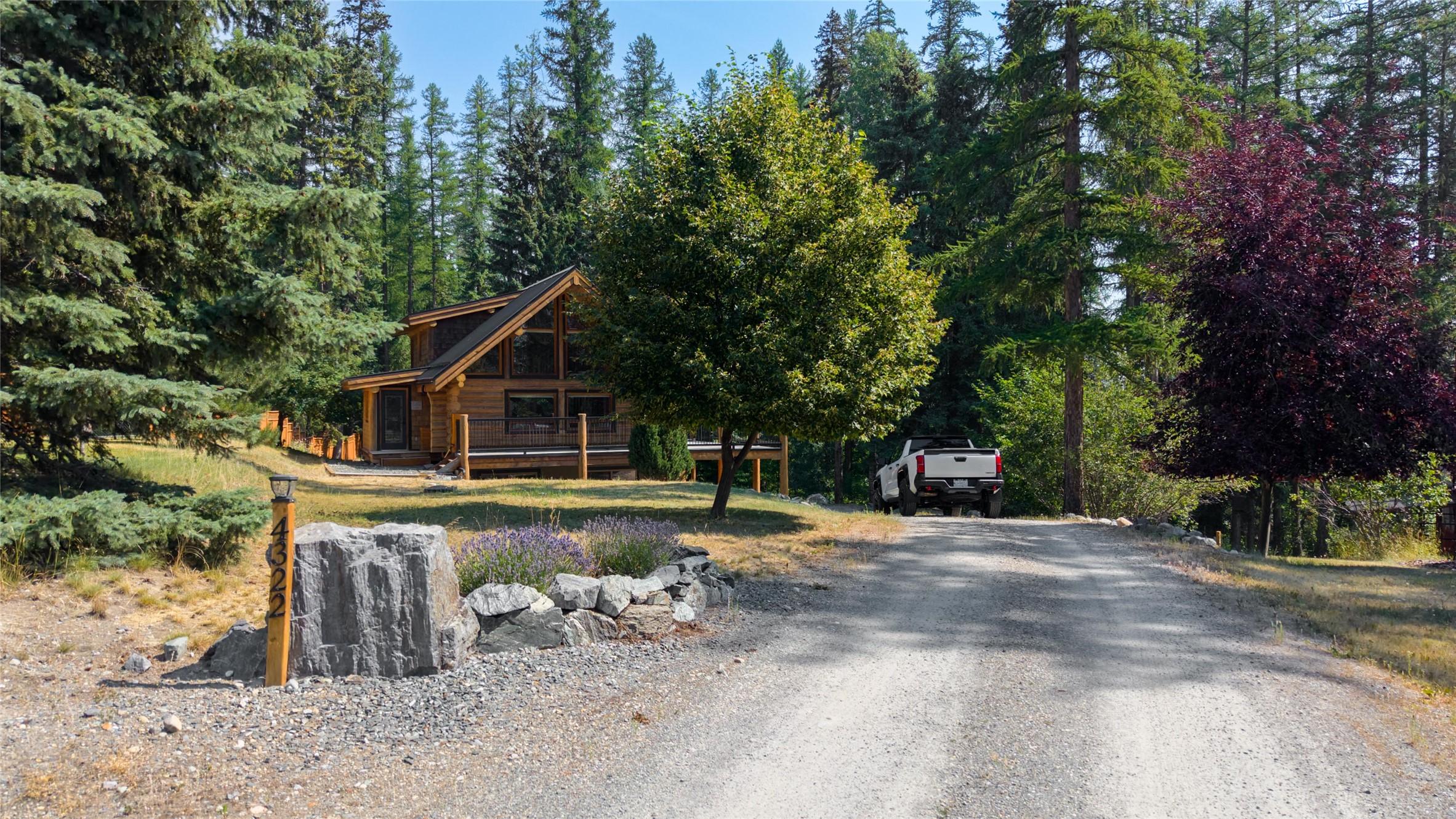 4322 Hilltop Crescent, Cranbrook, BC - Outdoor