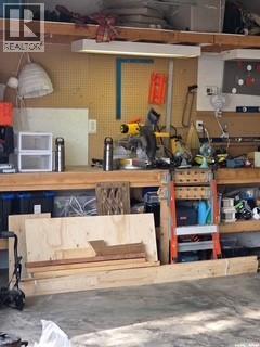 924 Campbell Street, Regina, SK - Indoor
