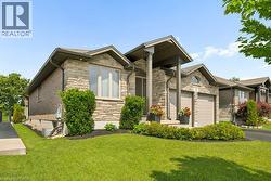 30 DUNCAN Court Fergus, ON N1M 0E9