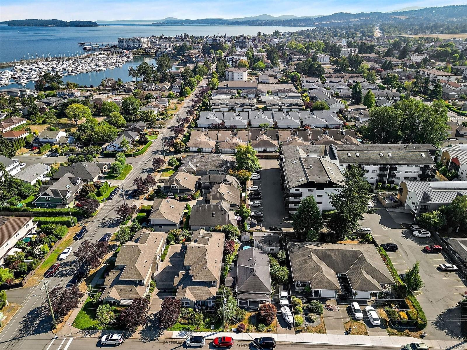 2445 Malaview Ave, Sidney, BC