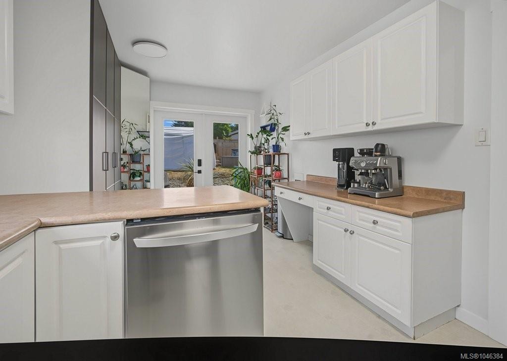 628 Winchester Ave, Nanaimo, BC