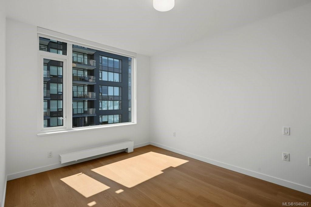 #609-363 Tyee Rd, Victoria, BC - Indoor Photo Showing Other Room