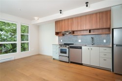 #205-629 Speed Ave Victoria, BC V8Z 1A5
