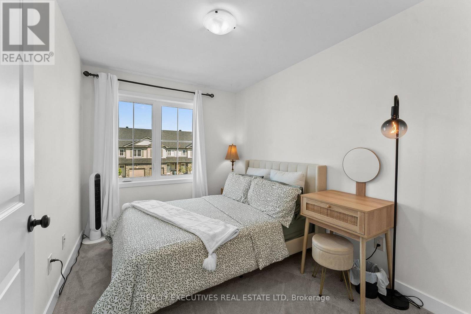 31 Whitcomb Crescent, Smiths Falls, ON - Indoor Photo Showing Bedroom