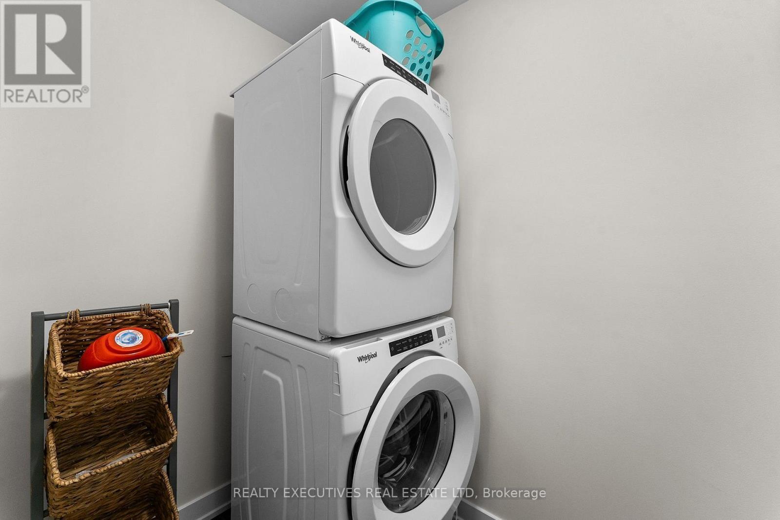 31 Whitcomb Crescent, Smiths Falls, ON - Indoor Photo Showing Laundry Room