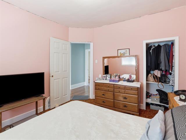 563 Polson Ave, Winnipeg, MB - Indoor Photo Showing Bedroom