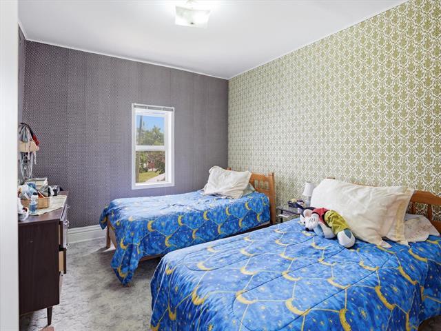 563 Polson Ave, Winnipeg, MB - Indoor Photo Showing Bedroom