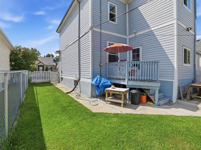 563 Polson Ave, Winnipeg, MB - Outdoor With Deck Patio Veranda With Exterior