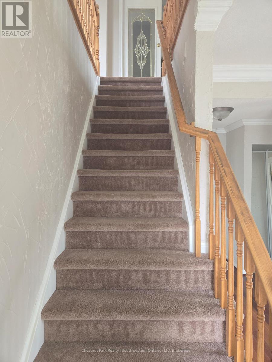 Stairs to upper level - 147 Baggs Crescent, Cambridge, ON - Indoor Photo Showing Other Room