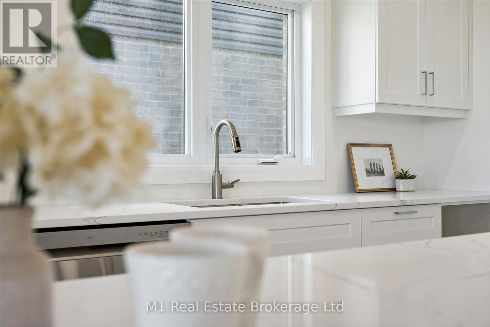 74 Bedell Drive, Mapleton, ON - Indoor