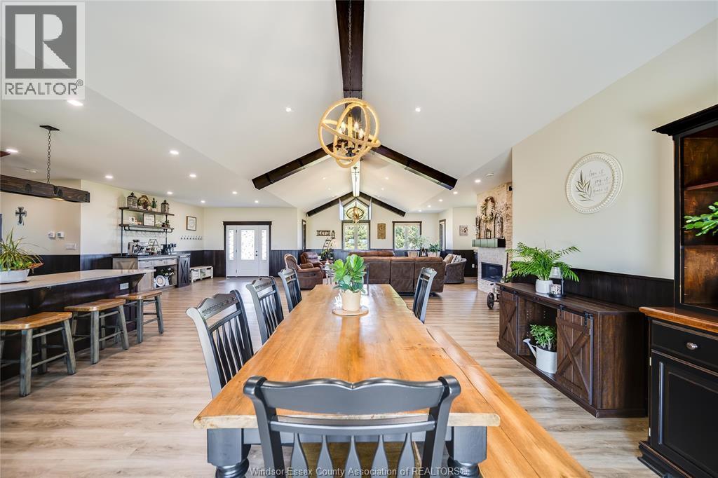 1764 Third Concession Line, Wheatley, ON - Indoor Photo Showing Dining Room