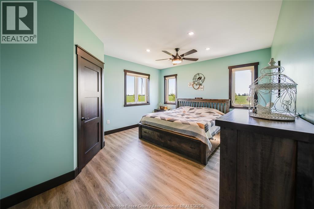 1764 Third Concession Line, Wheatley, ON - Indoor Photo Showing Bedroom