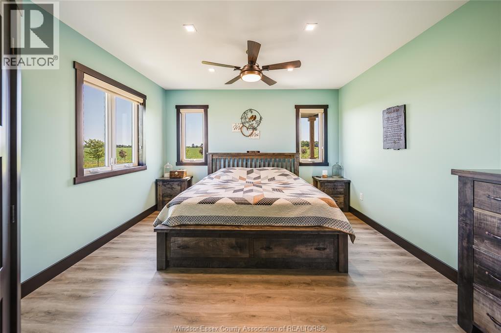 1764 Third Concession Line, Wheatley, ON - Indoor Photo Showing Bedroom