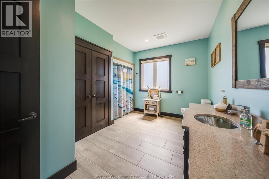 1764 Third Concession Line, Wheatley, ON - Indoor