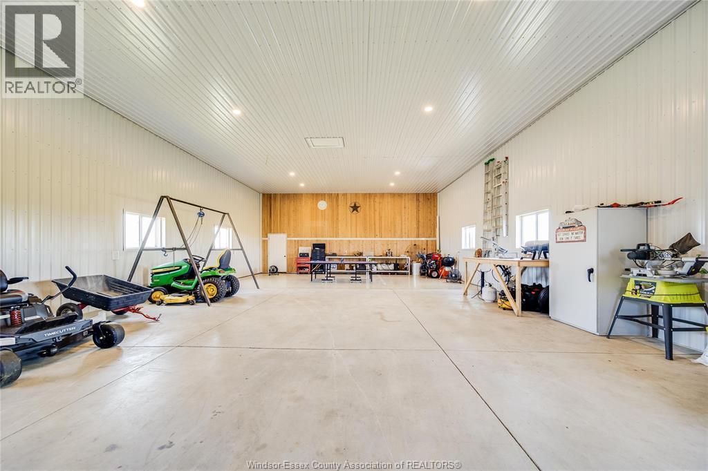 1764 Third Concession Line, Wheatley, ON - Indoor