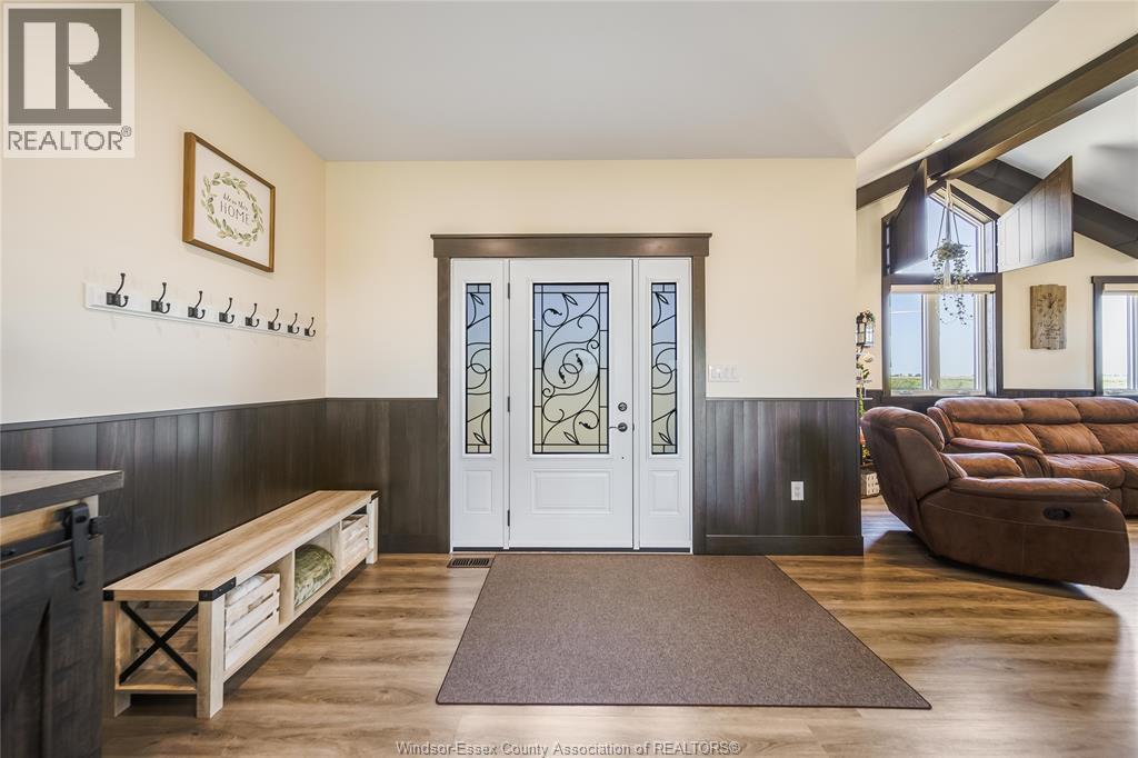 1764 Third Concession Line, Wheatley, ON - Indoor