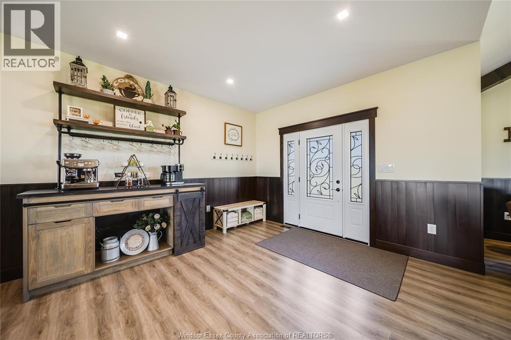 1764 Third Concession Line, Wheatley, ON - Indoor Photo Showing Other Room