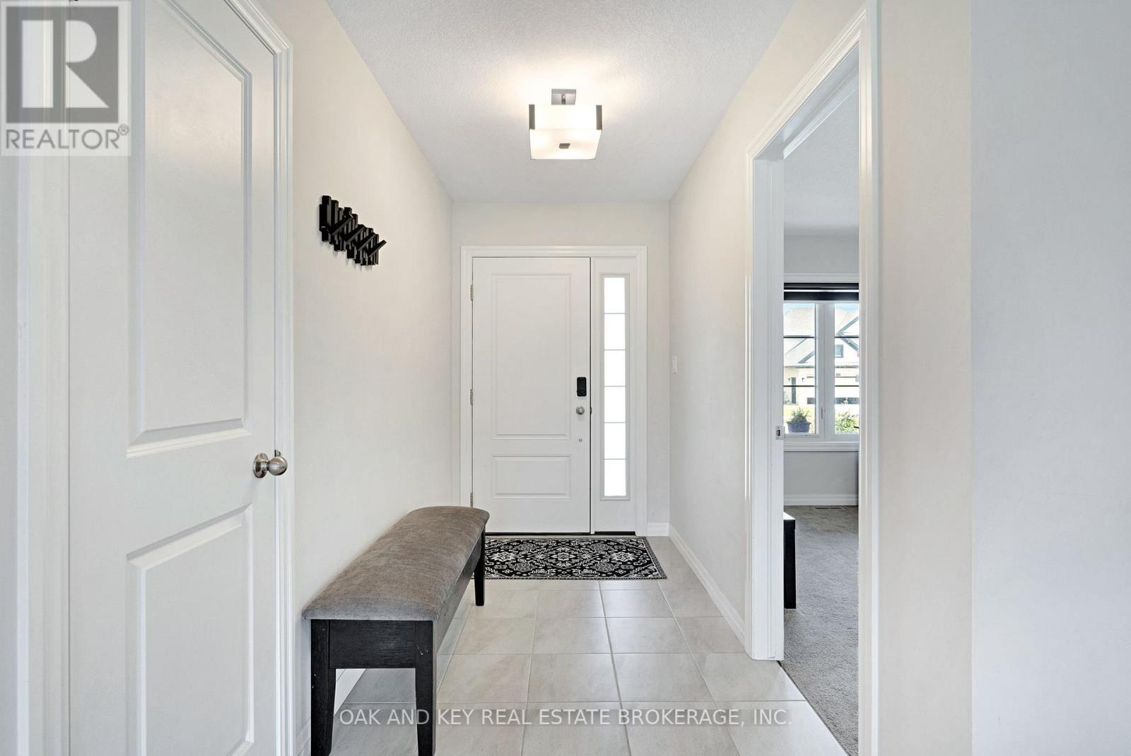 48 Ambrosia Path, St. Thomas, ON - Indoor Photo Showing Other Room