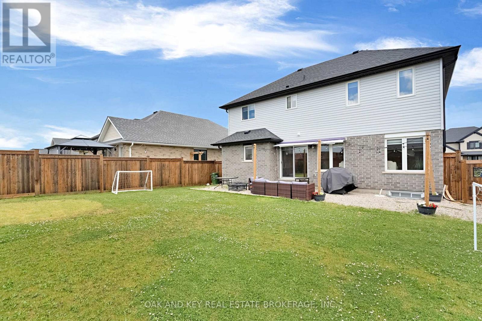48 Ambrosia Path, St. Thomas, ON - Outdoor