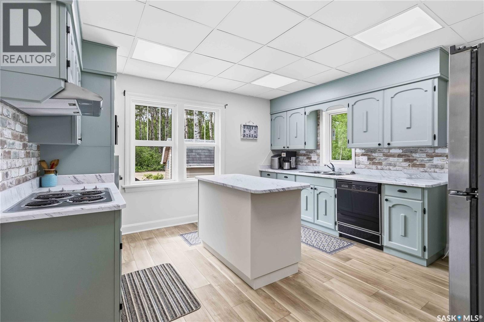 501 Coner Heights, Barrier Lake, SK - Indoor Photo Showing Kitchen