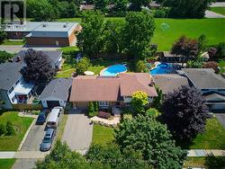 5 MARIGOLD STREET Brantford, ON N3R 5W7