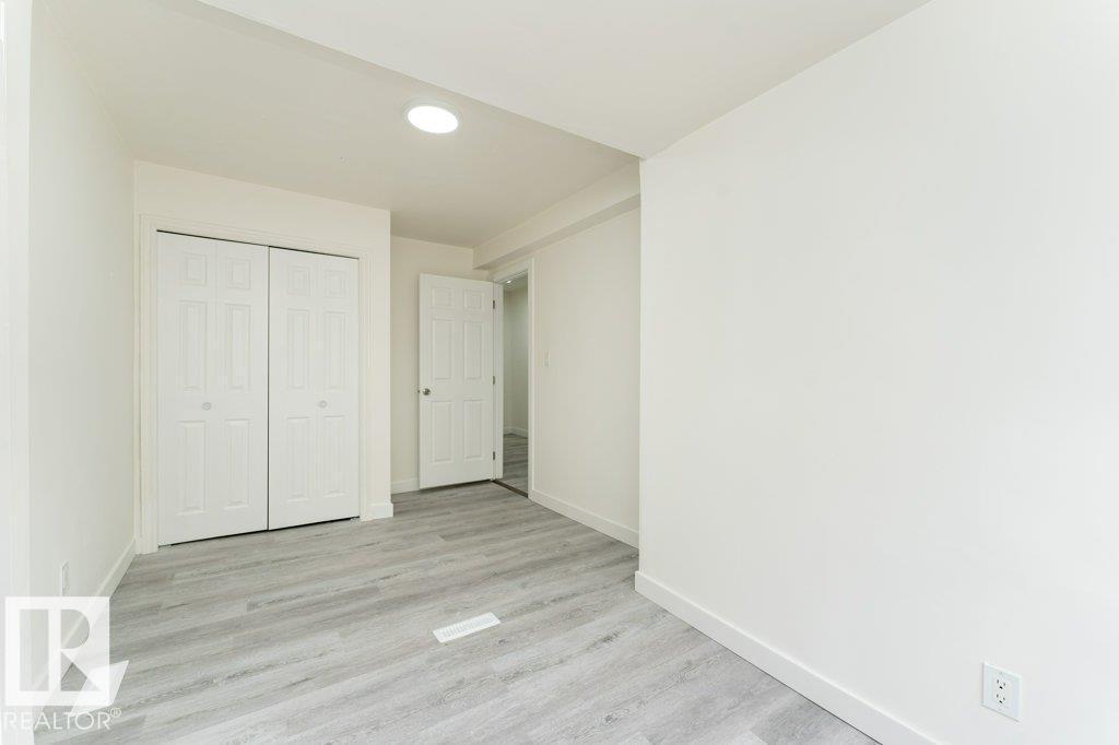 10712 103 St Nw, Edmonton, AB