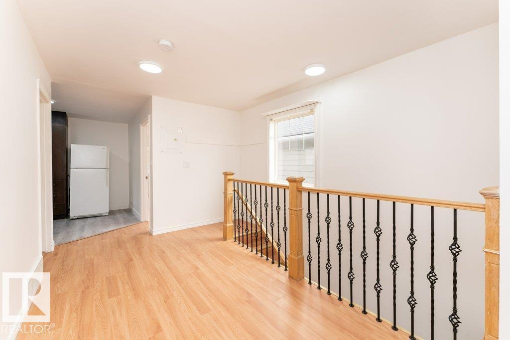 10712 103 St Nw, Edmonton, AB
