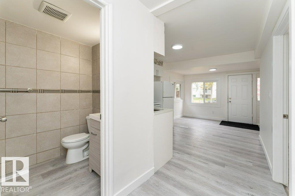 10712 103 St Nw, Edmonton, AB