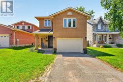 24 BALMORAL COURT Kingston (West Of Sir John A. Blvd), ON K7M 7T1