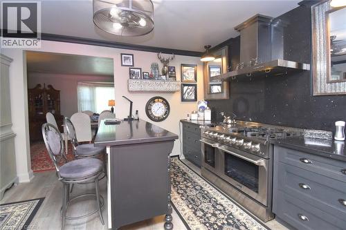 139 Garside Avenue S, Hamilton, ON - Indoor