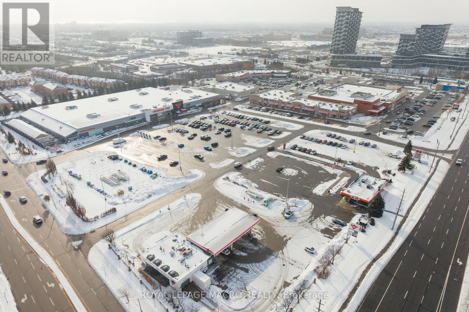 D9 - 380 Dundas Street E, Oakville, ON