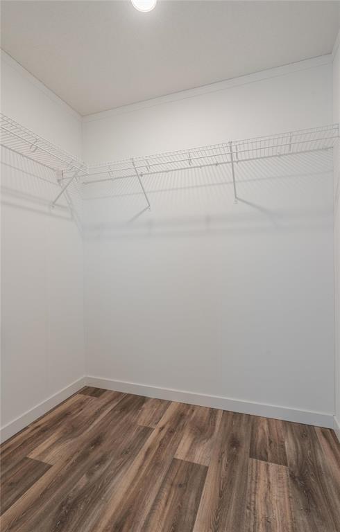 136 Prairie Oak Drive, Mitchell, MB - Indoor With Storage