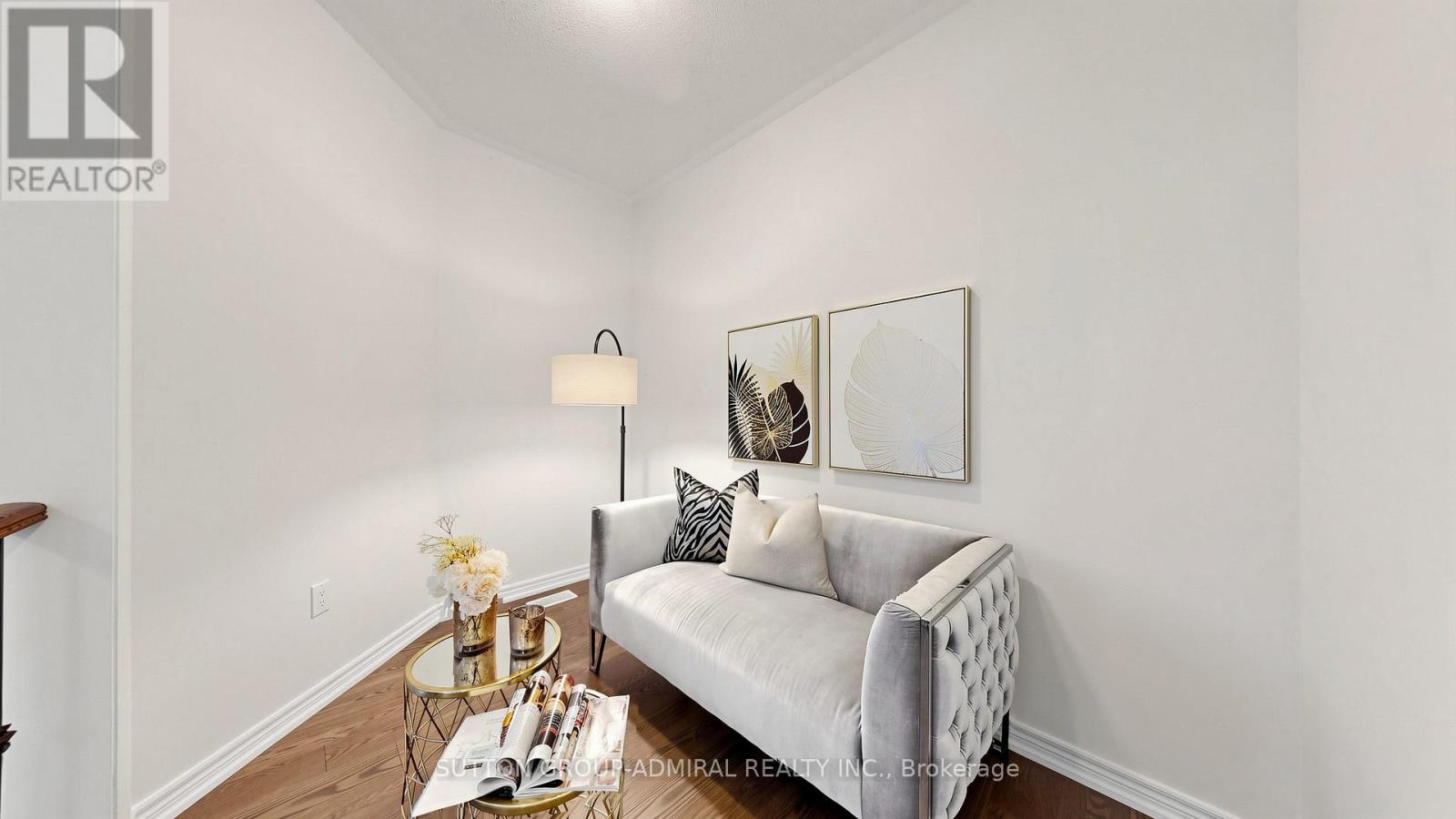 284 East'S Corners Boulevard, Vaughan, ON - Indoor
