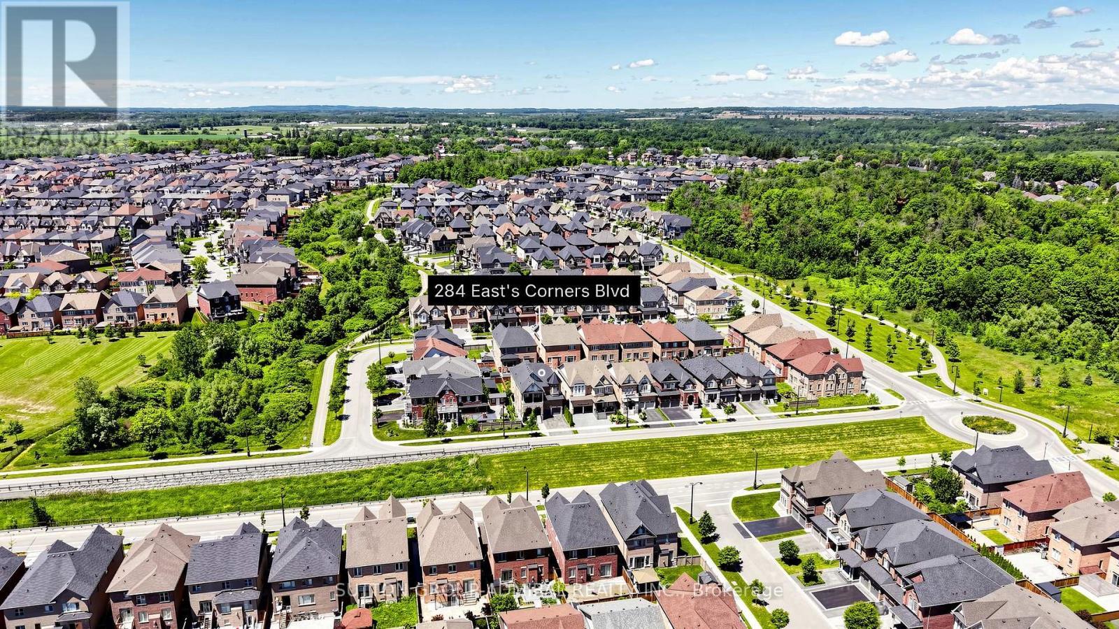 284 East'S Corners Boulevard, Vaughan, ON - Outdoor With View