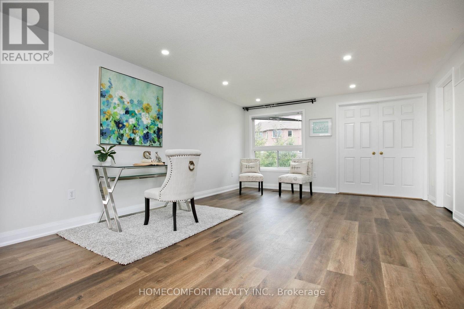 5813 Fieldon Road, Mississauga, ON - Indoor