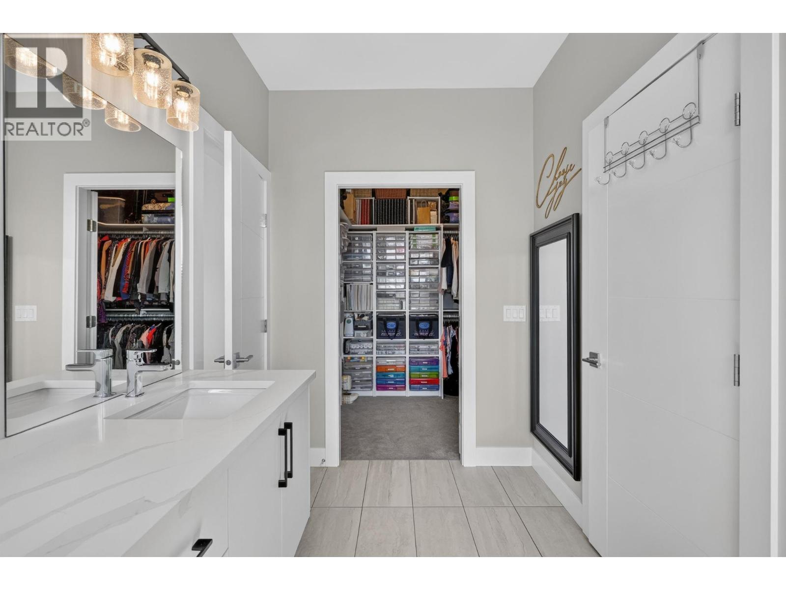 2359 Hawks Boulevard, West Kelowna, BC - Indoor Photo Showing Bathroom
