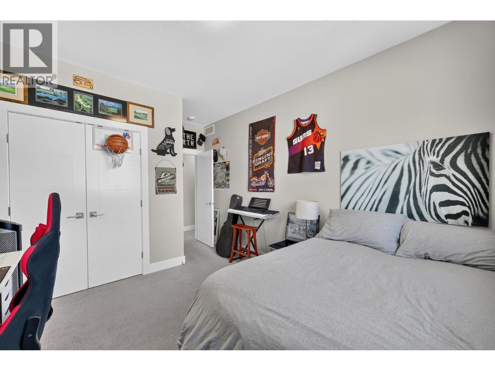 2359 Hawks Boulevard, West Kelowna, BC - Indoor Photo Showing Bedroom