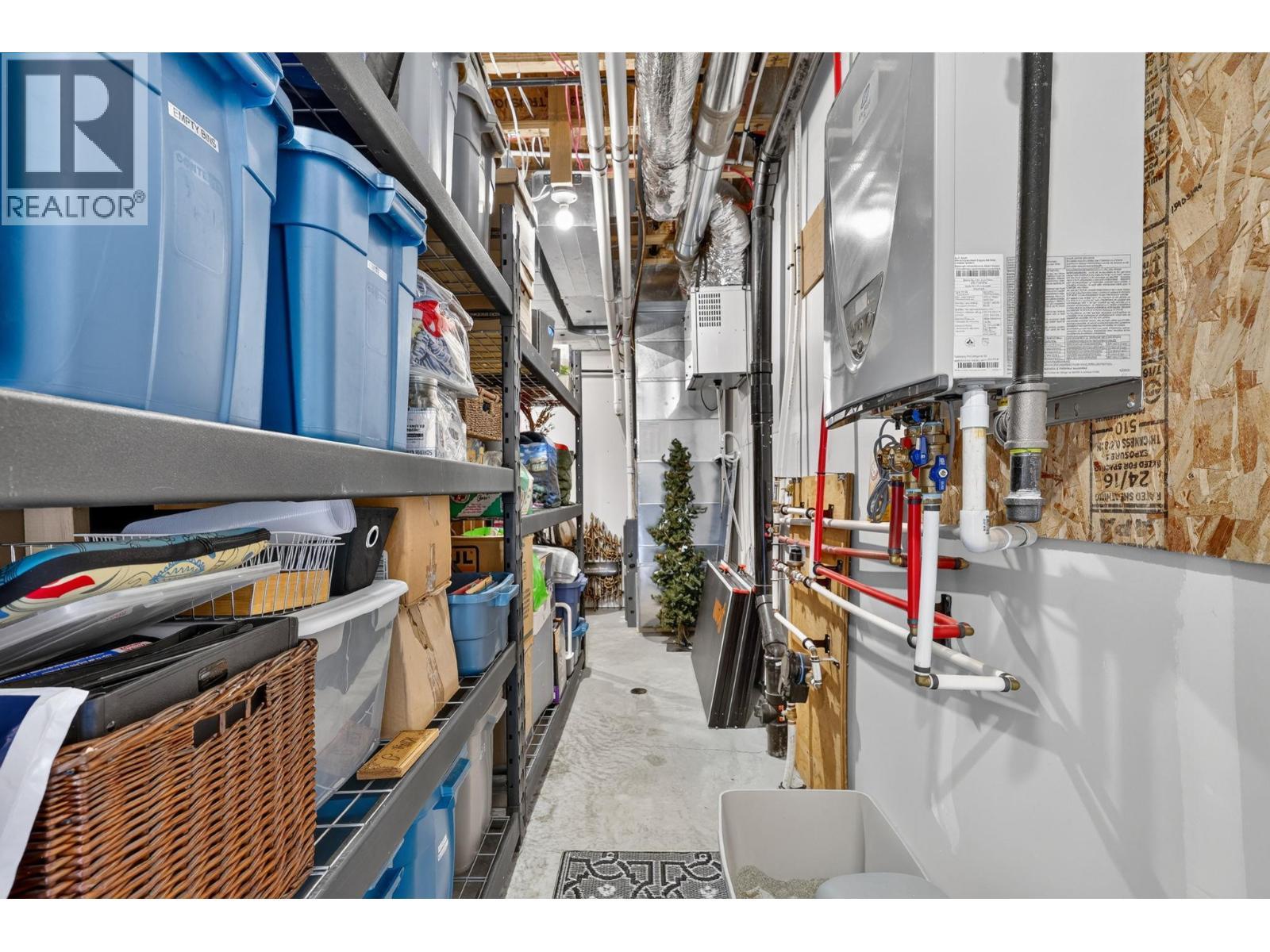 2359 Hawks Boulevard, West Kelowna, BC - Indoor Photo Showing Basement