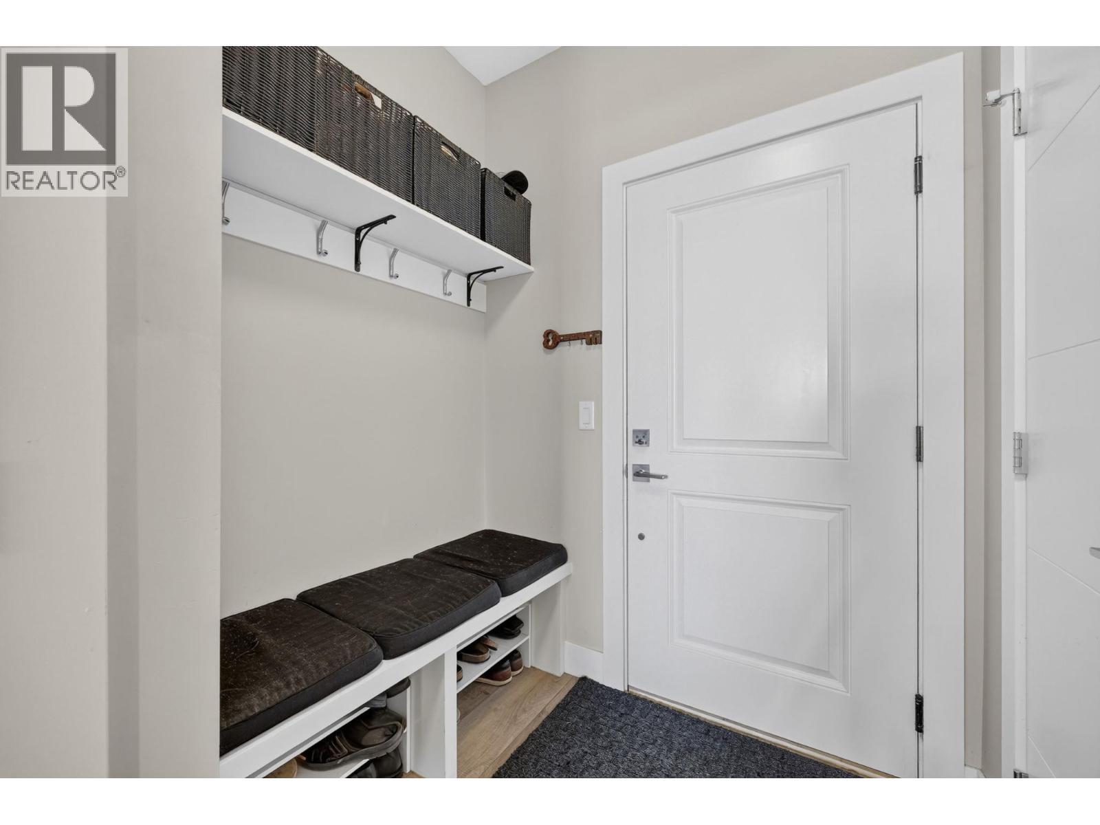 2359 Hawks Boulevard, West Kelowna, BC - Indoor Photo Showing Other Room