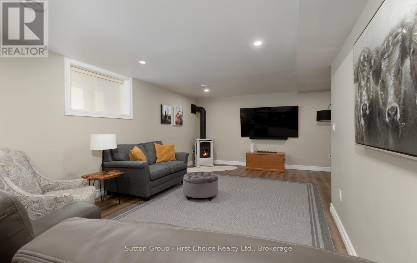 247 Sunset Drive, West Perth (Mitchell), ON - Indoor