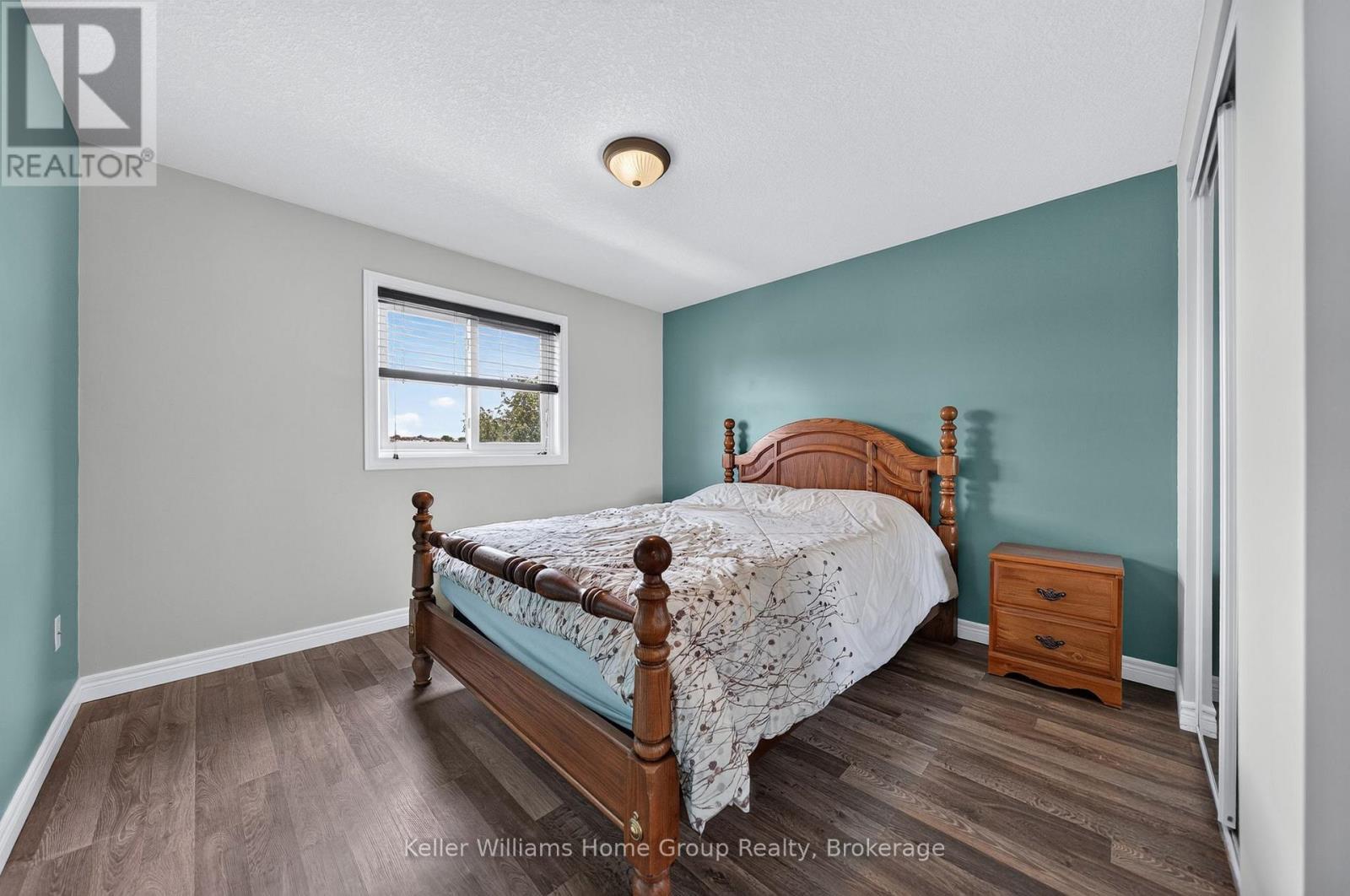 479 Doon S Drive E, Kitchener, ON - Indoor Photo Showing Bedroom