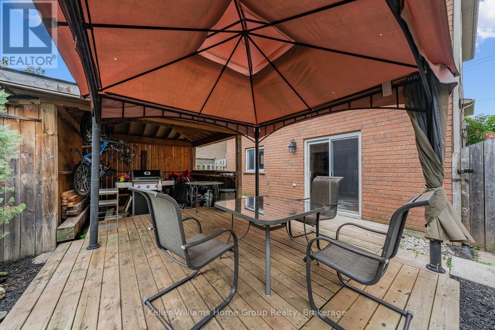 479 Doon S Drive E, Kitchener, ON - Outdoor With Deck Patio Veranda With Exterior