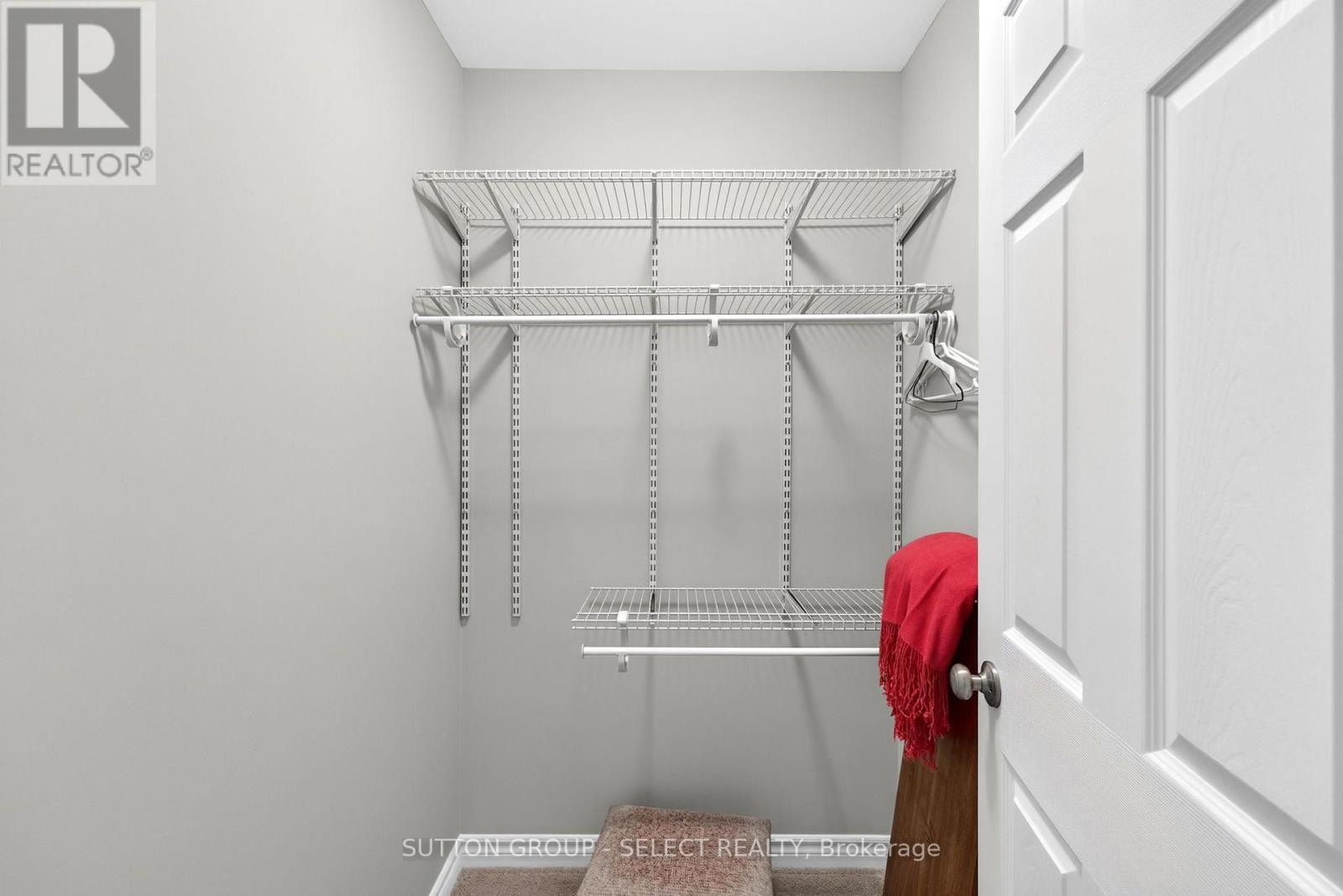 14 Devon Drive, South Huron (Exeter), ON - Indoor With Storage