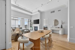PH 615-1 Hume Street Collingwood, ON L9Y 0X3