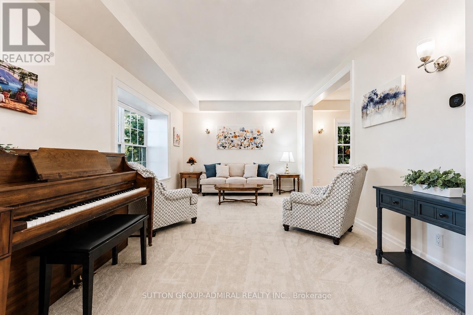 54 Starlight Crescent, Richmond Hill, ON - Indoor